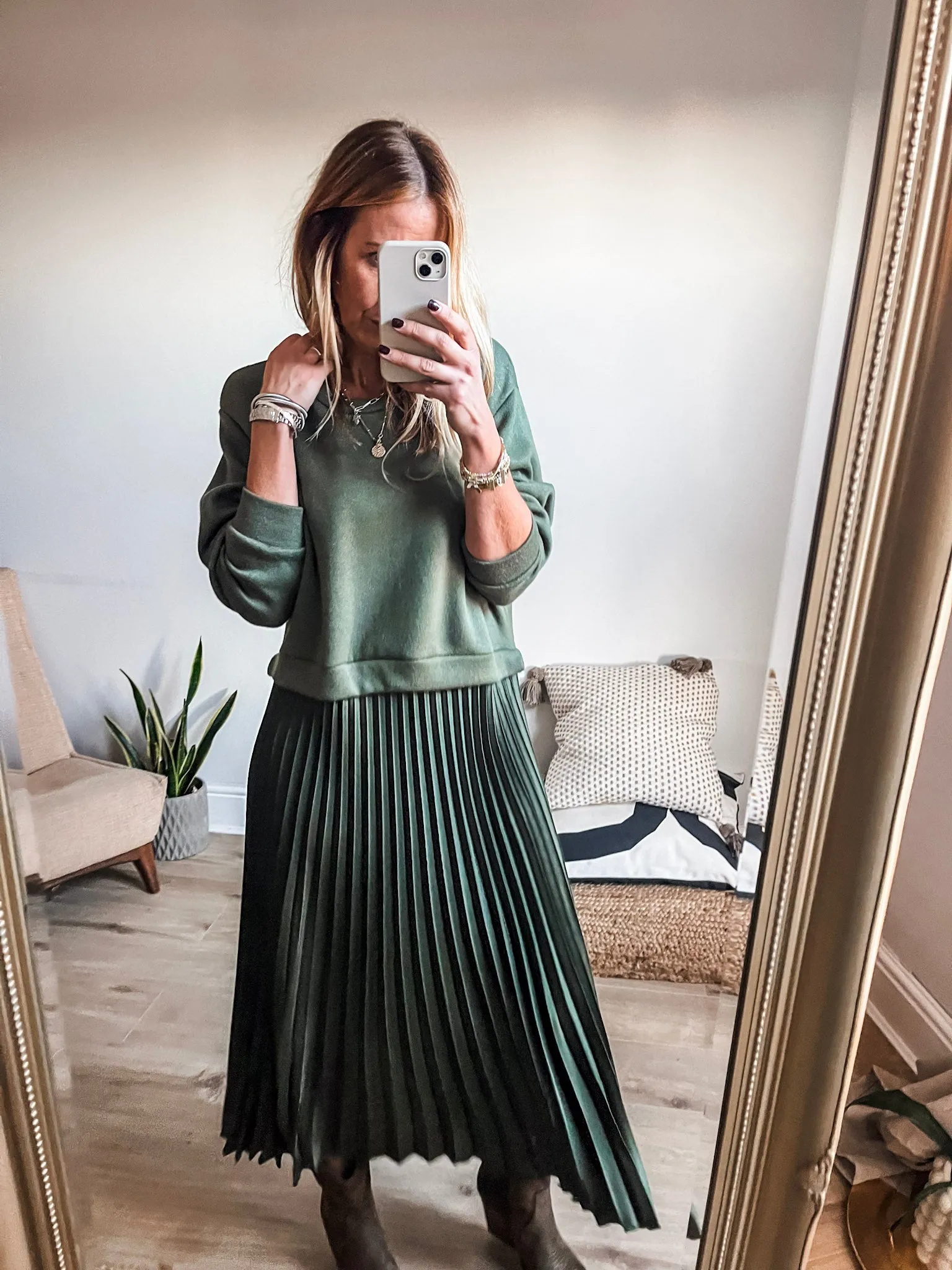 2-in-1 Jumper Pleated Midi Dress