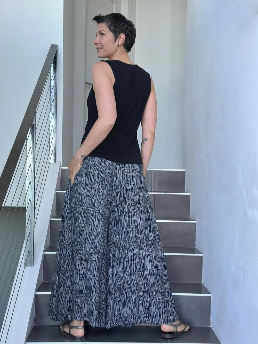 Abstract Grey Print Wide Leg Flow Pant