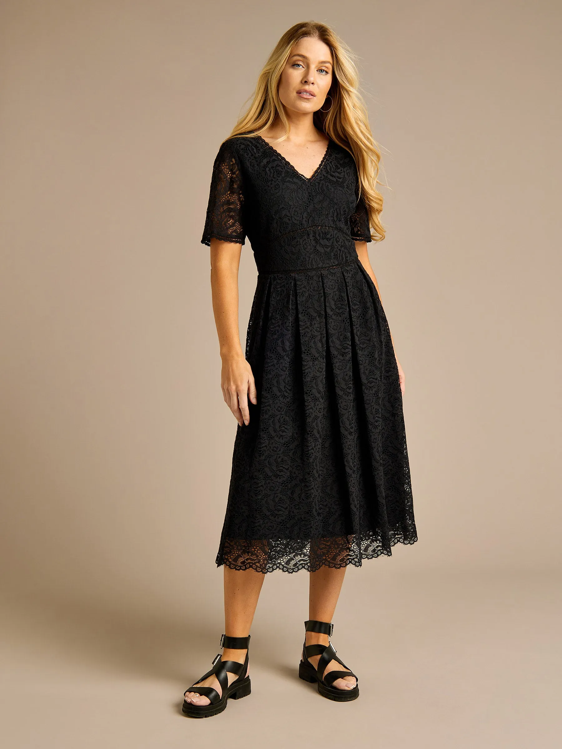 GWD Alannah Soft Lace Black Midi Dress