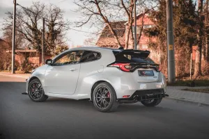 Maxton Design - STREET PRO SIDE SKIRTS DIFFUSERS   FLAPS TOYOTA GR YARIS MK4