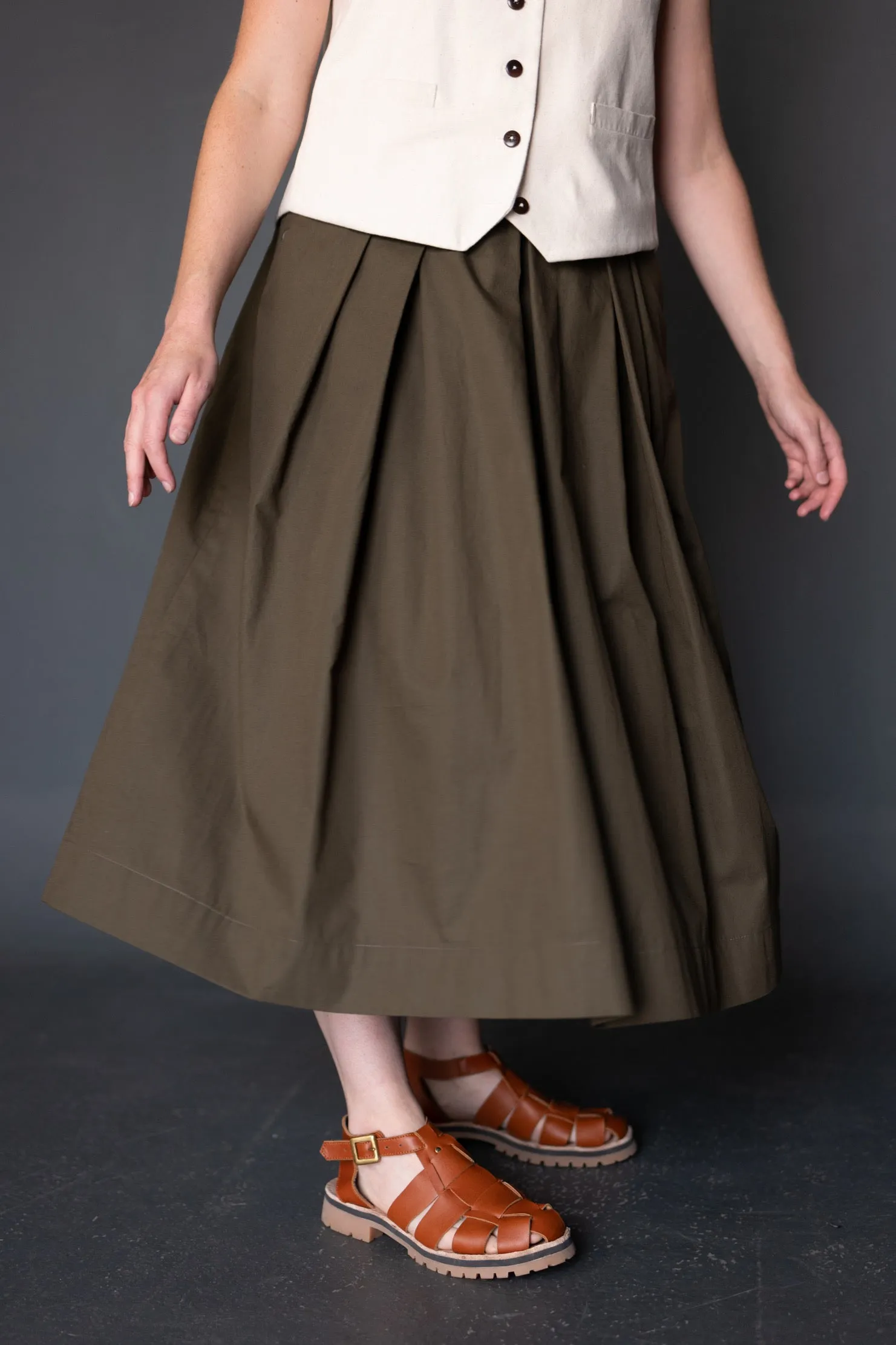 MERCHANT AND MILLS • The Shepherd Skirt Sewing Pattern