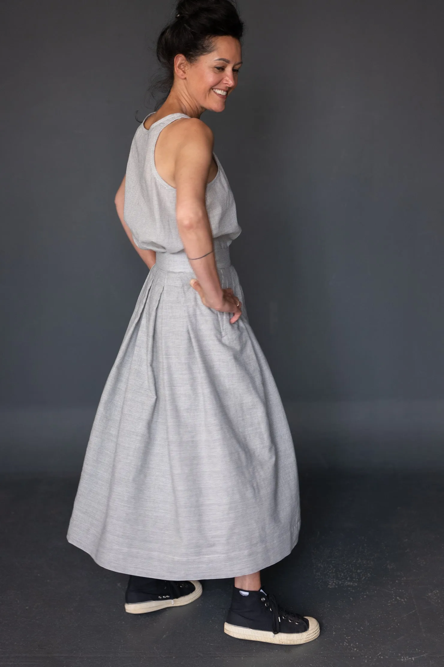 MERCHANT AND MILLS • The Shepherd Skirt Sewing Pattern