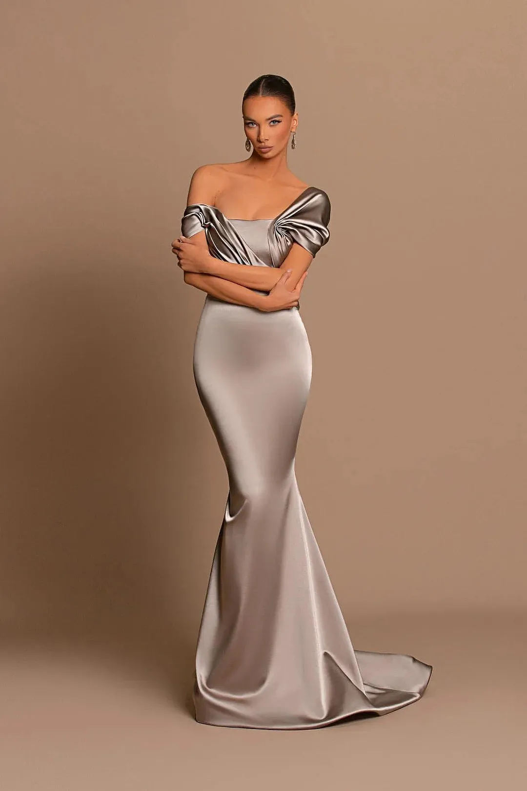 Modern Long Mermaid Off-the-shoulder Prom Dress With Train