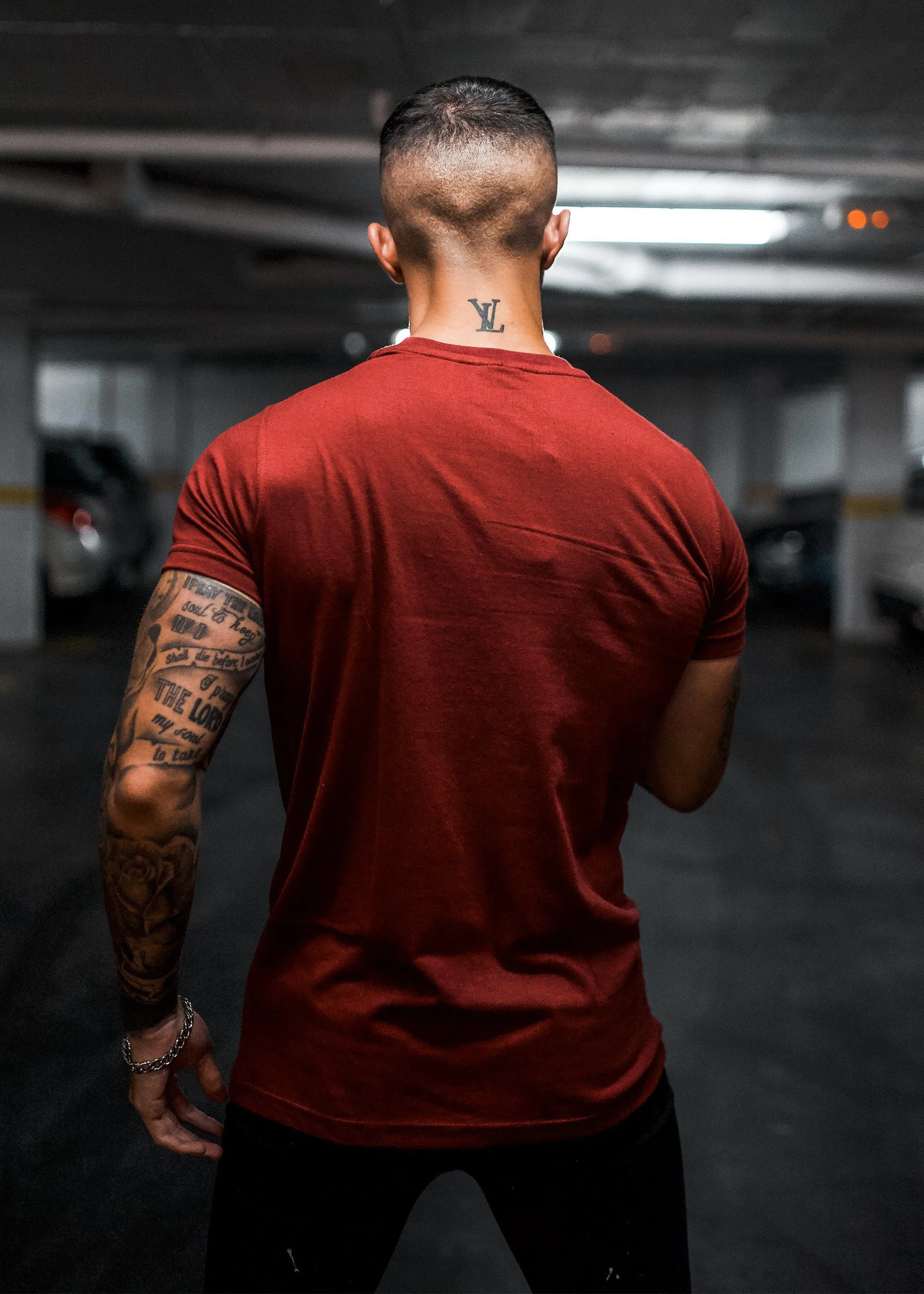 Signature T-Shirt - Burgundy