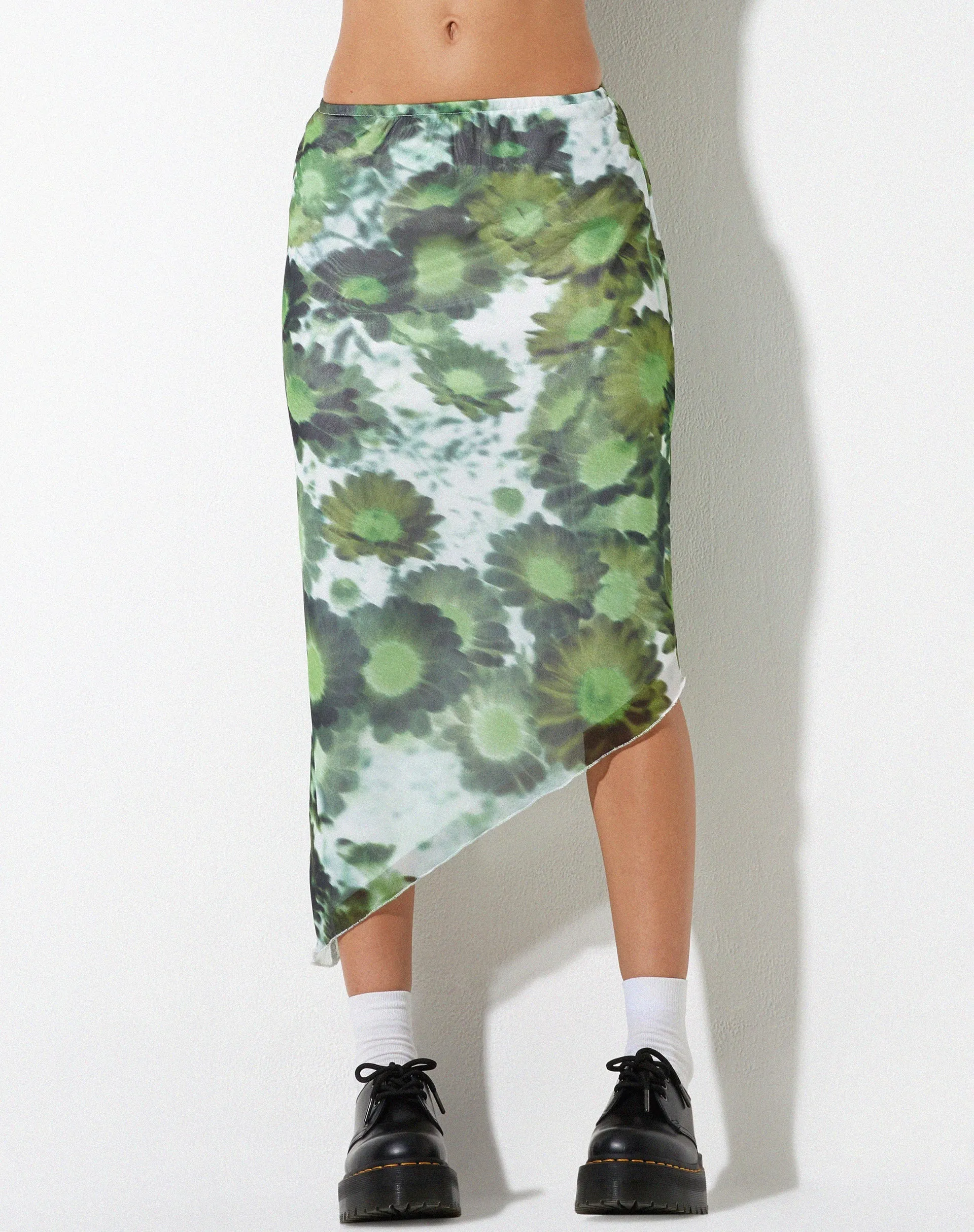 Tansu Midi Skirt in Xray Blurred Daisy Green